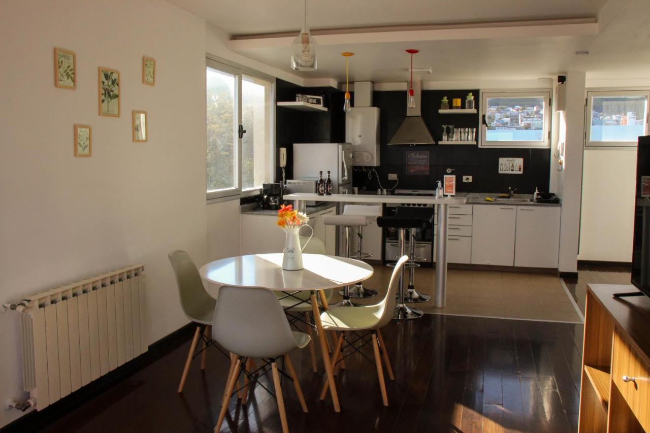 Amaneceres Del Beagle Apartment Ushuaia Ngoại thất bức ảnh